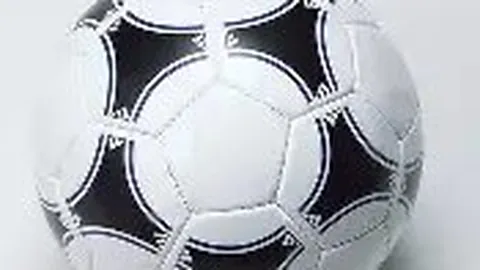 中国足球青训困境：董路非主因，关键在迷失方向