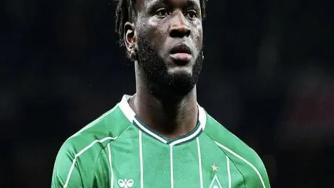 英雄联盟S15赛季竞猜大厅 产品 091335 pi8