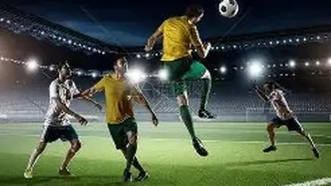 热刺赛季英超进球数紧随利物浦，净胜球+15排名英超第四。